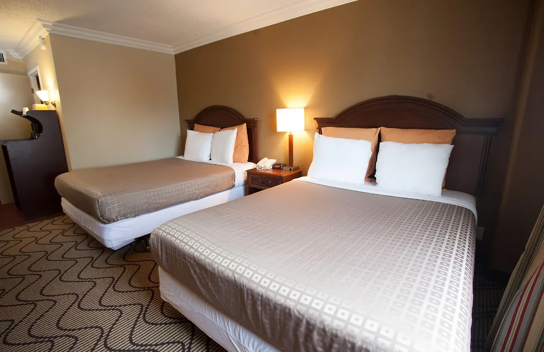 Jack London Inn-1