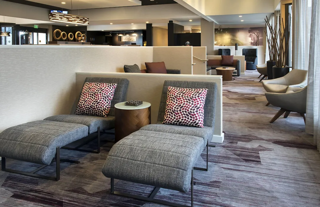 Courtyard By Marriott Chicago Naperville-1