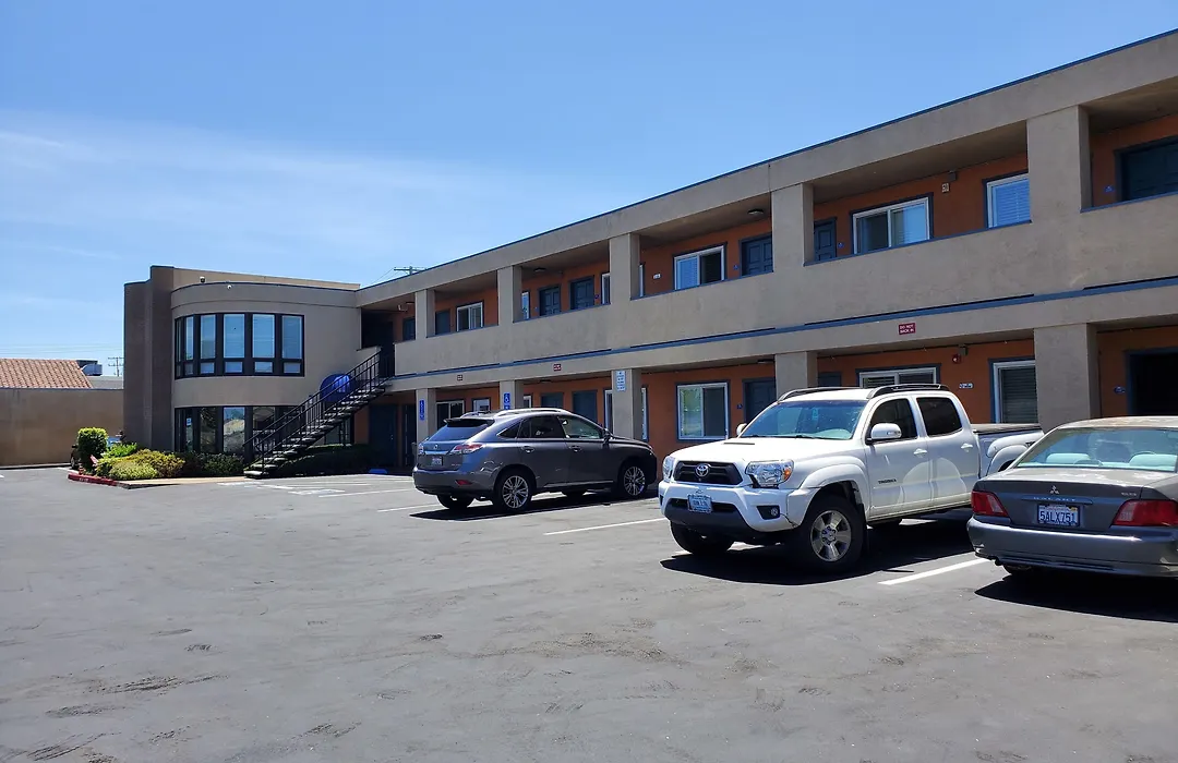 Good Living Inn-1