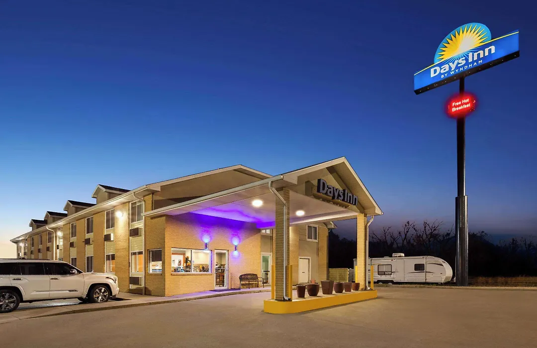 Days Inn By Wyndham Ogallala-1