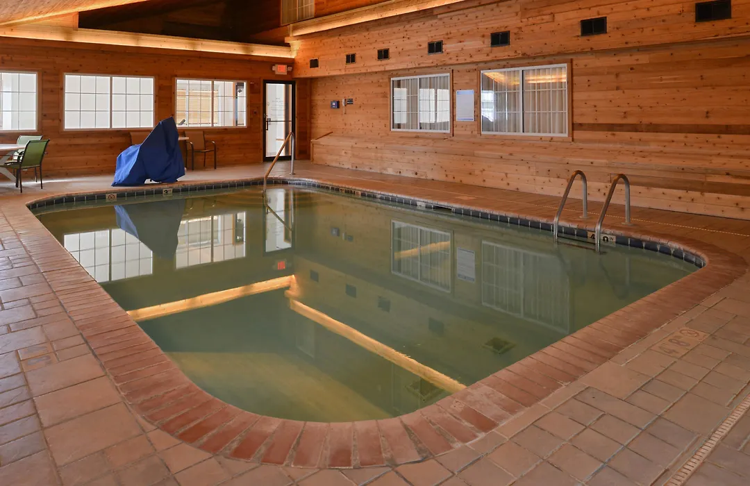 Americas Best Value Inn & Suites Atlantic-1
