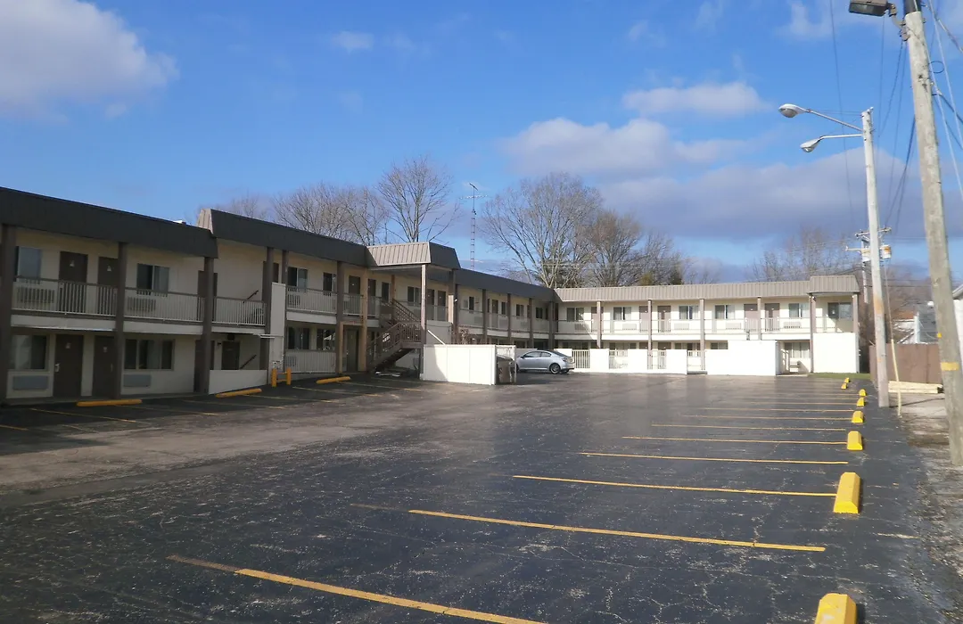 Richmond Inn And Suites-1