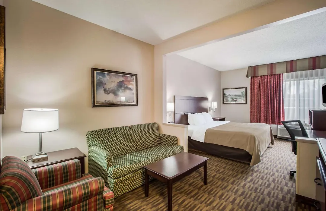 Quality Inn & Suites Lawrence - University Area-1