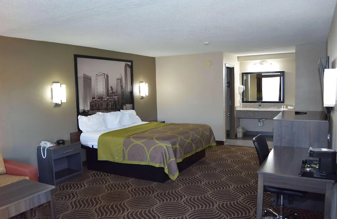 Super 8 By Wyndham Huntersville/Charlotte Area-1