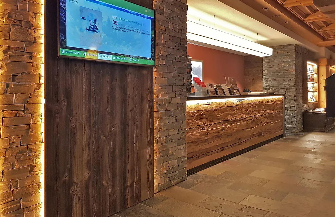 Mountain Plaza Hotel-1