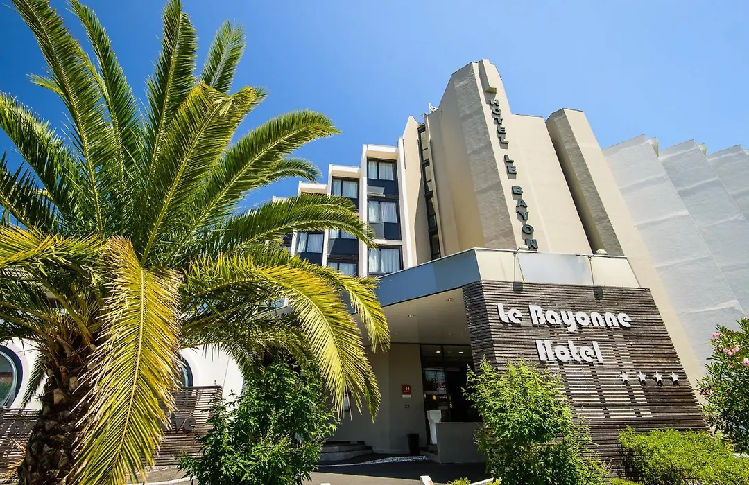 Hôtel Le Bayonne-1