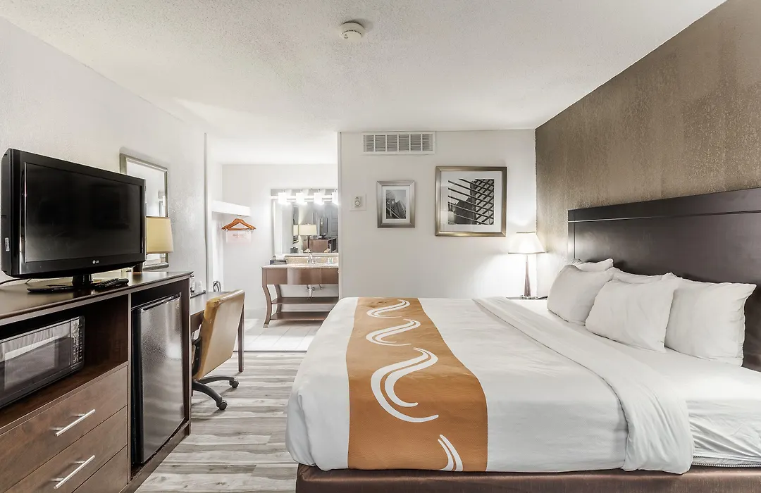 Quality Inn University Lansing-1