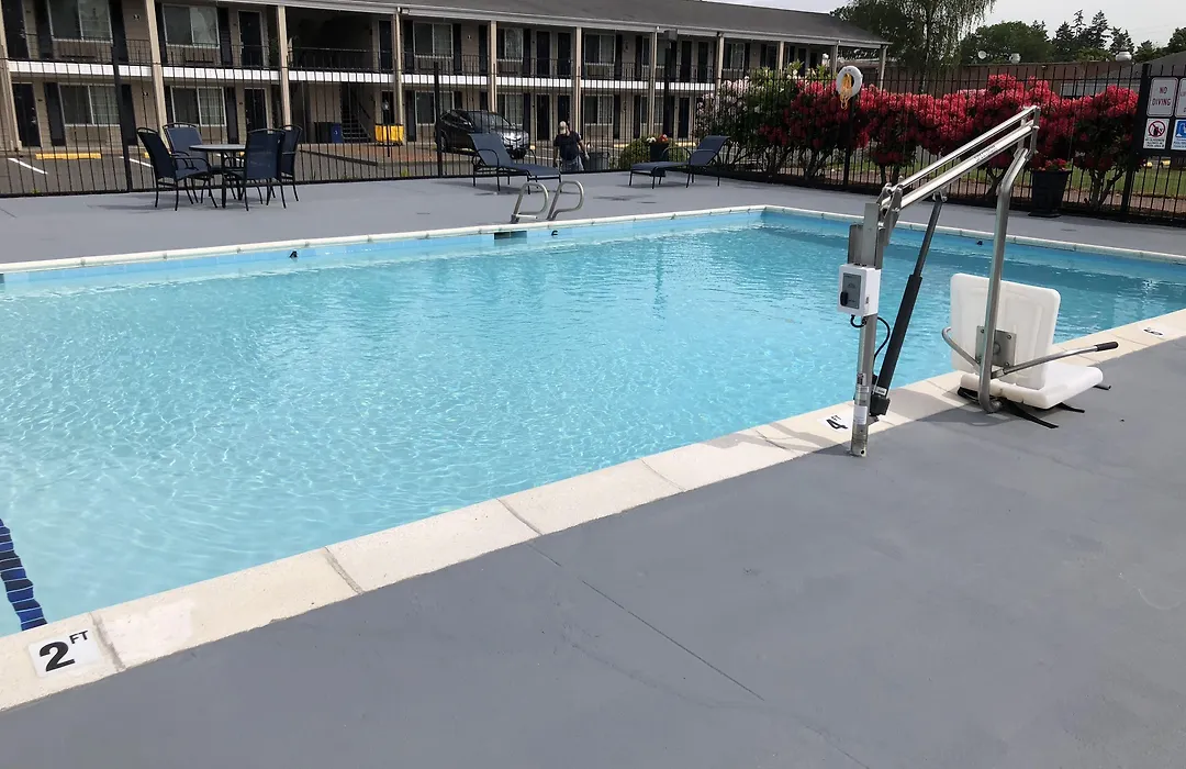 Best Western Lakewood- Historic Landmark-1