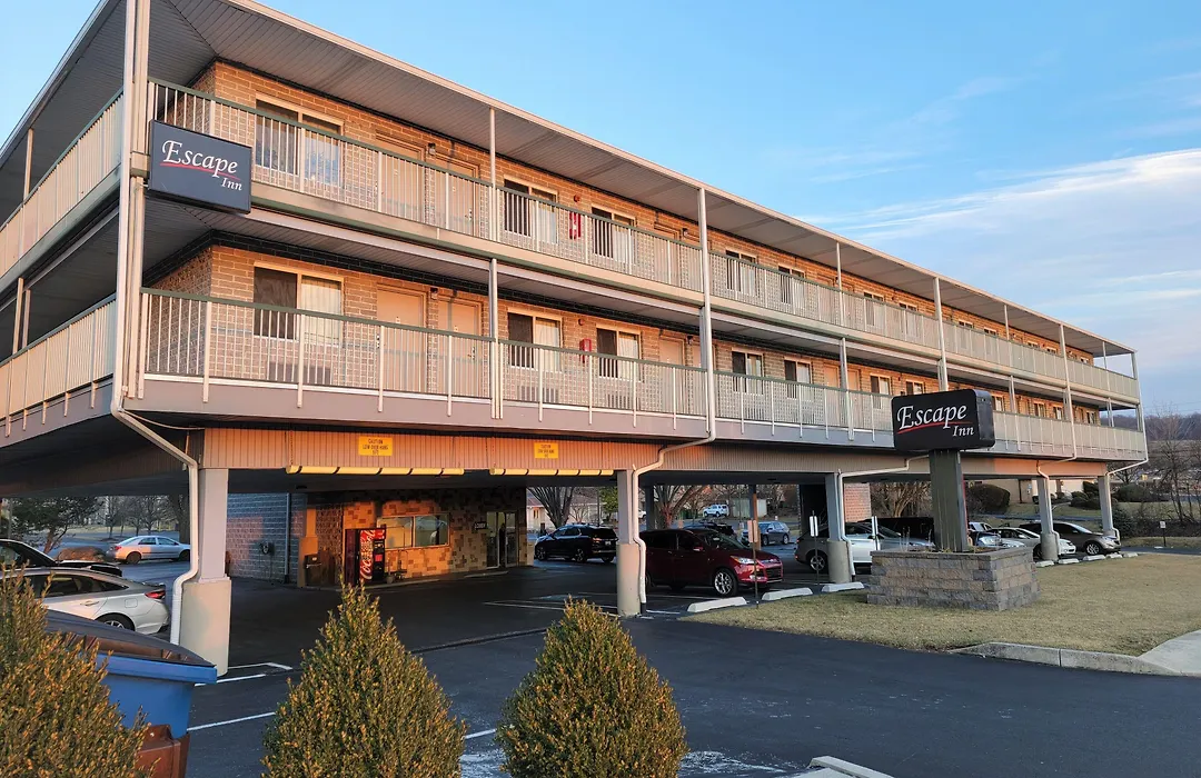 Escape Inn Hershey-1