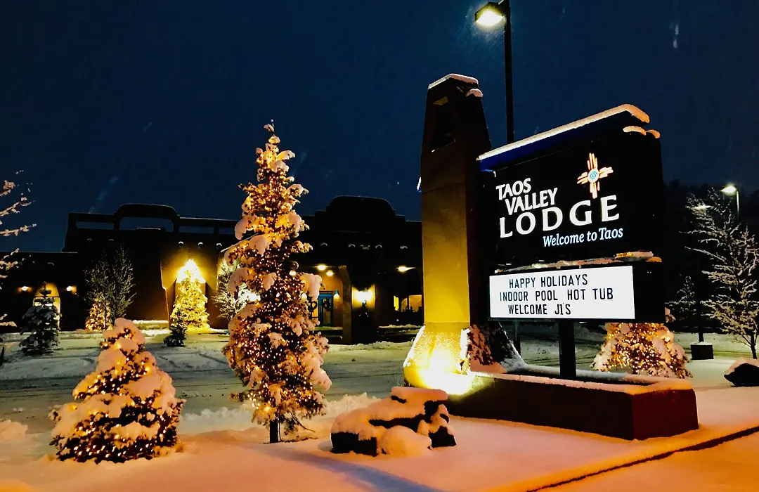 Taos Valley Lodge-1
