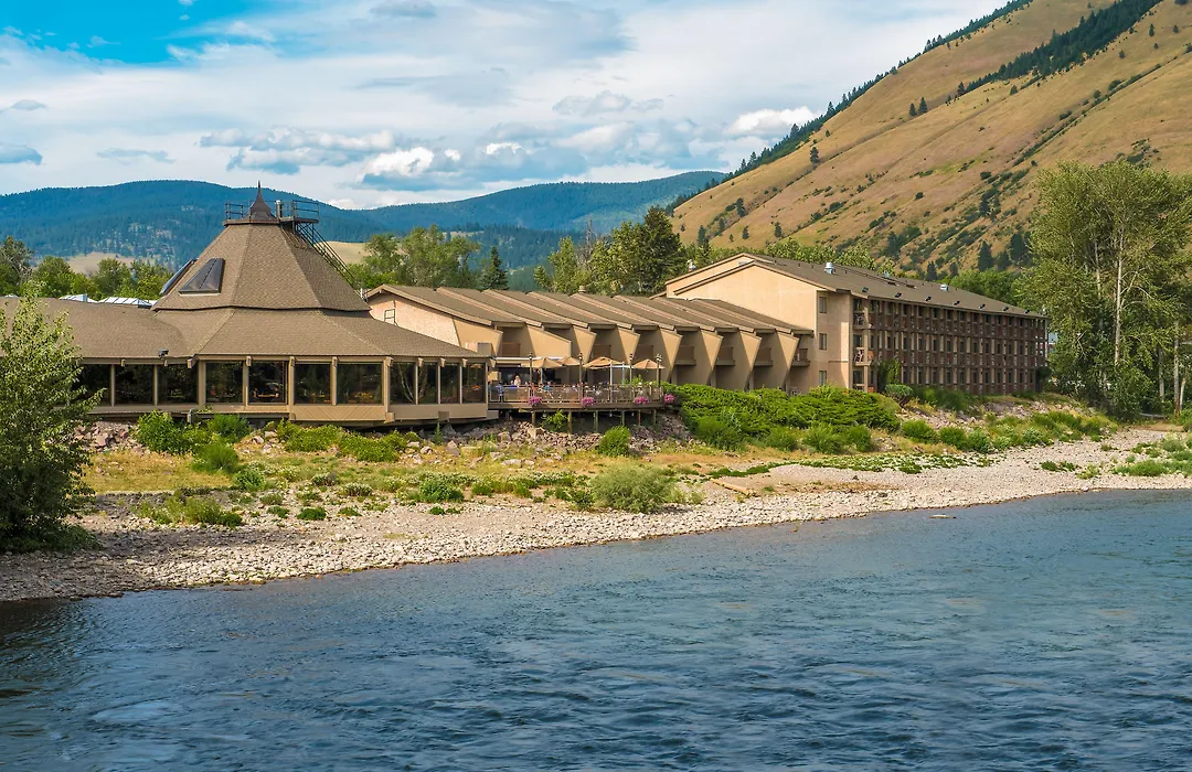 Edgewater Missoula, Tapestry Collection By Hilton-1