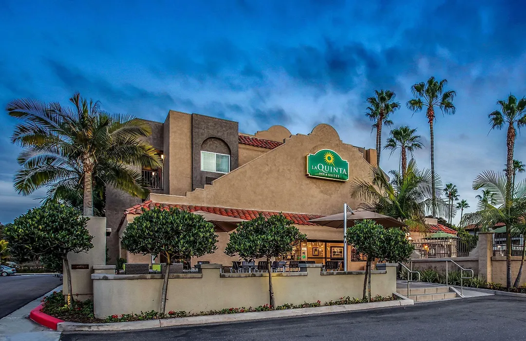 La Quinta By Wyndham Carlsbad - Legoland Area-1