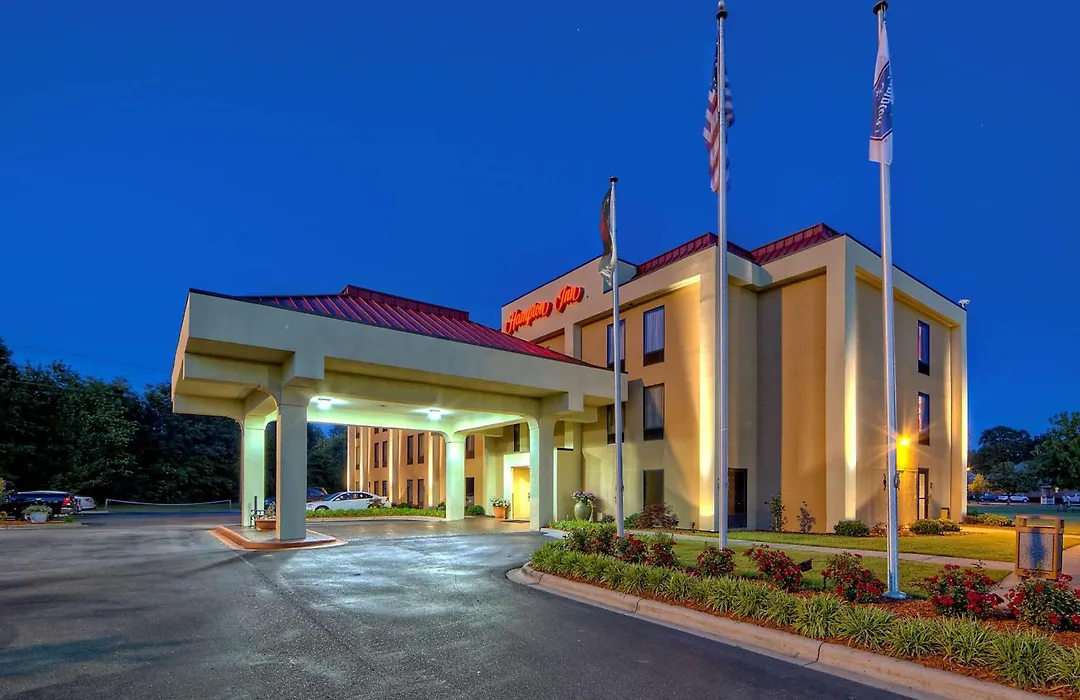 Hampton Inn Laurinburg-1