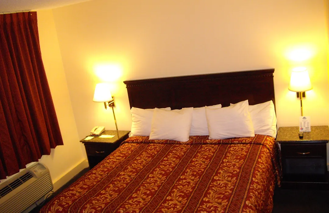 Knights Inn Phildelphia-1