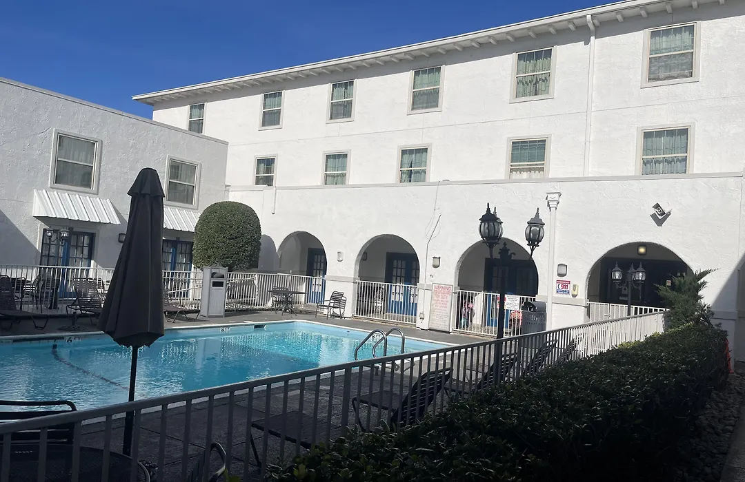 Motel 6 Dallas Tx Downtown-1