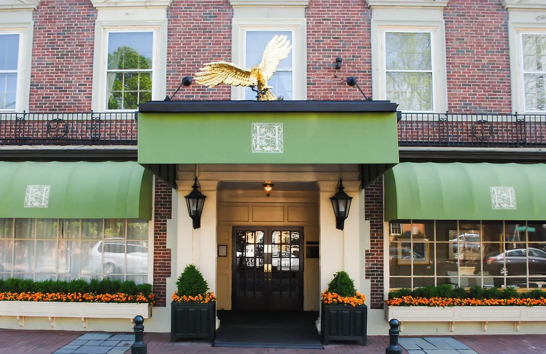 Hawthorne Hotel-1