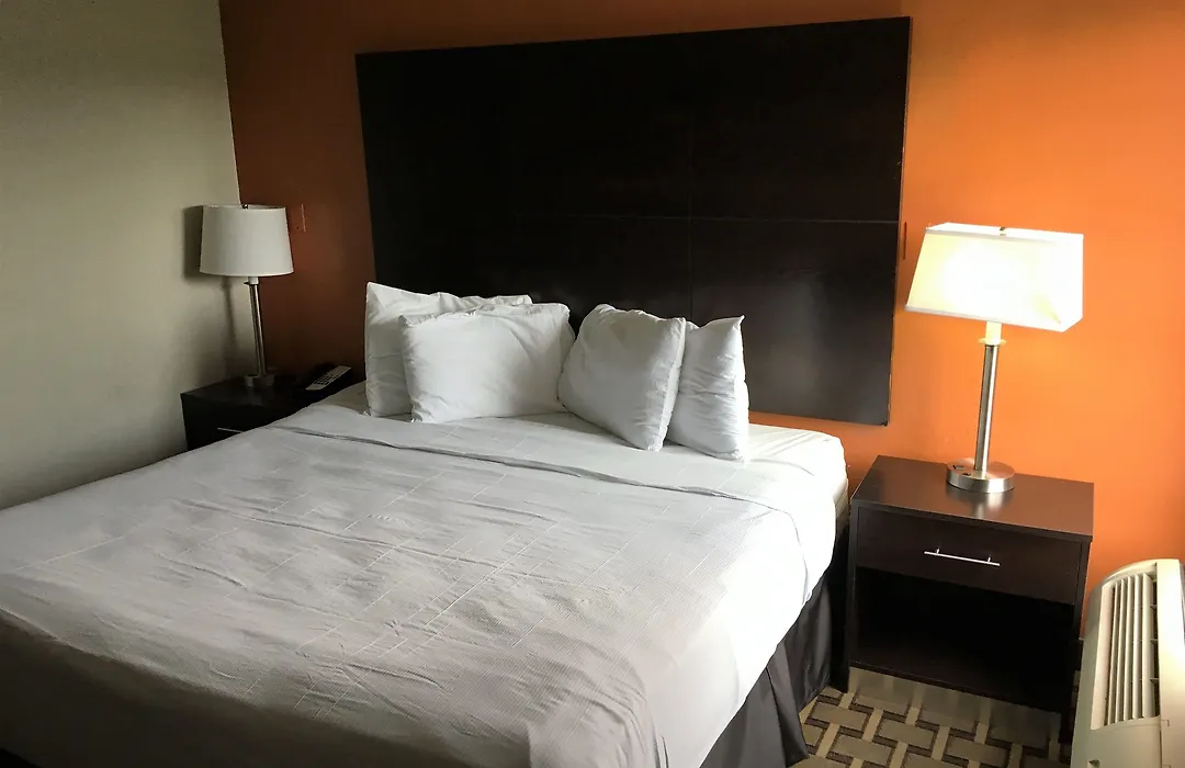 Haven Inn & Suites-1