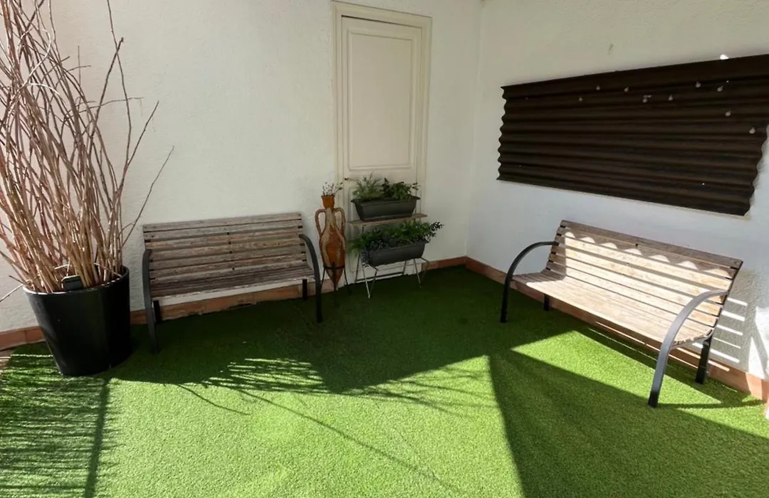 Hostal Sant Marti-1