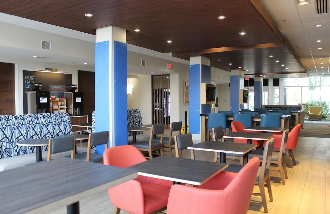 Holiday Inn Express & Suites - Roswell By Ihg-1
