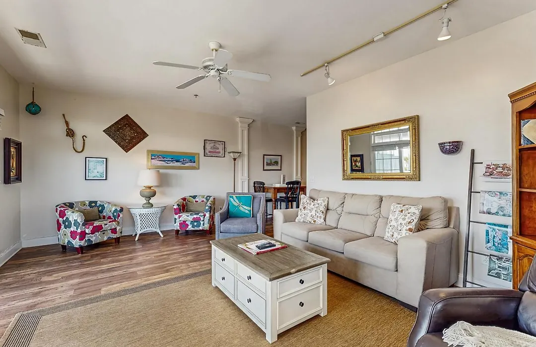 Beachwalk Villas 23-1