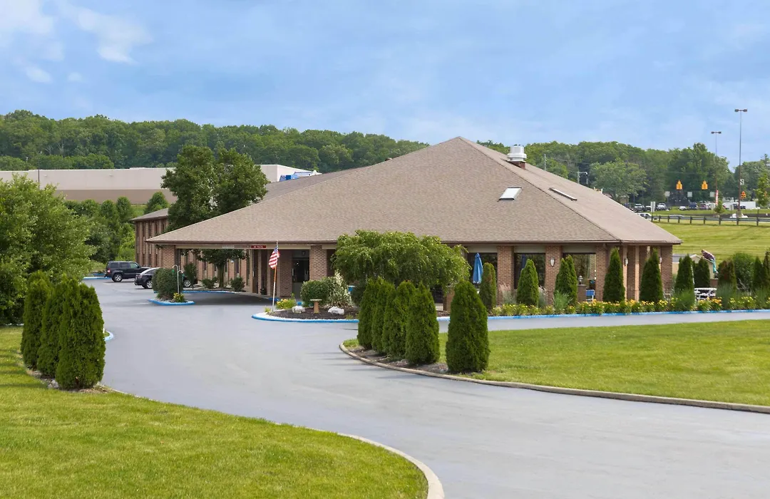 Baymont By Wyndham Lancaster-1