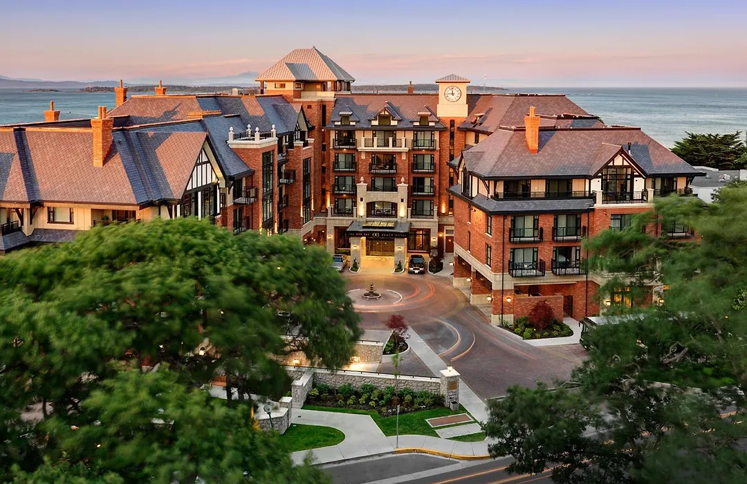 Oak Bay Beach Hotel (Adults Only)-1
