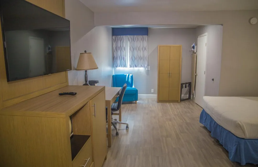 Days Inn By Wyndham Redwood City-1
