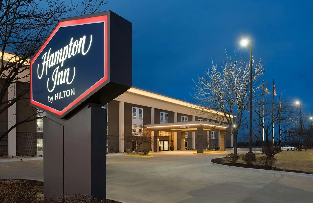 Hampton Inn Lawrence-1