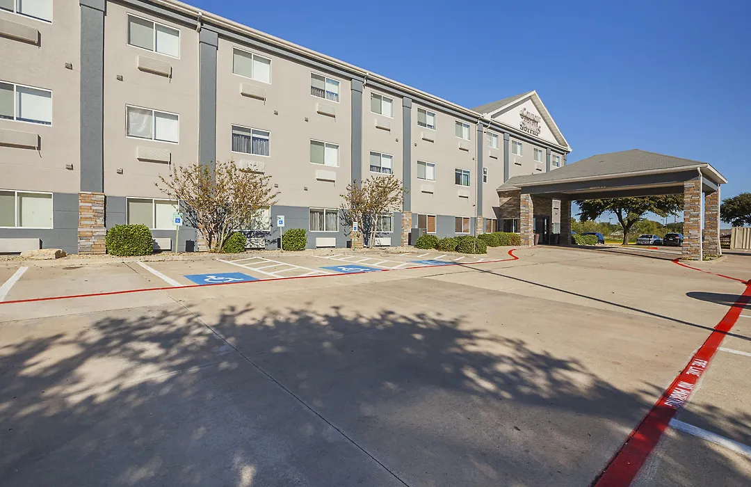 Comfort Suites Lewisville - Dallas-1