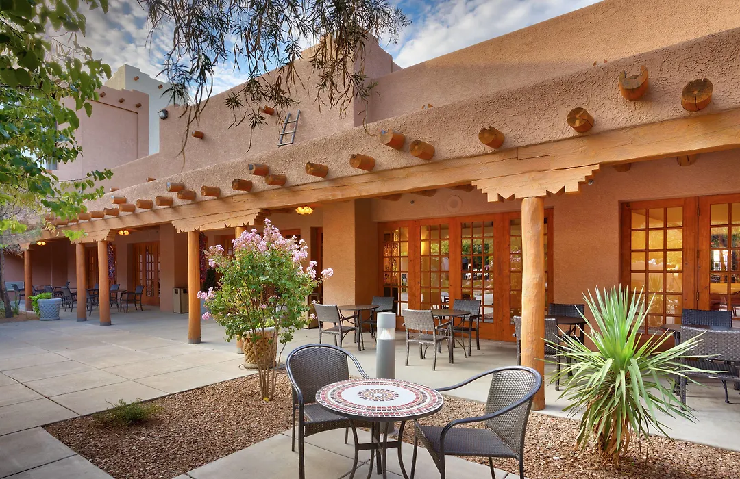 Courtyard By Marriott Albuquerque-1