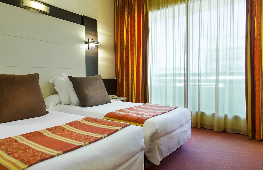 The Originals City, Hôtel Galaxie, Nice Aéroport-1
