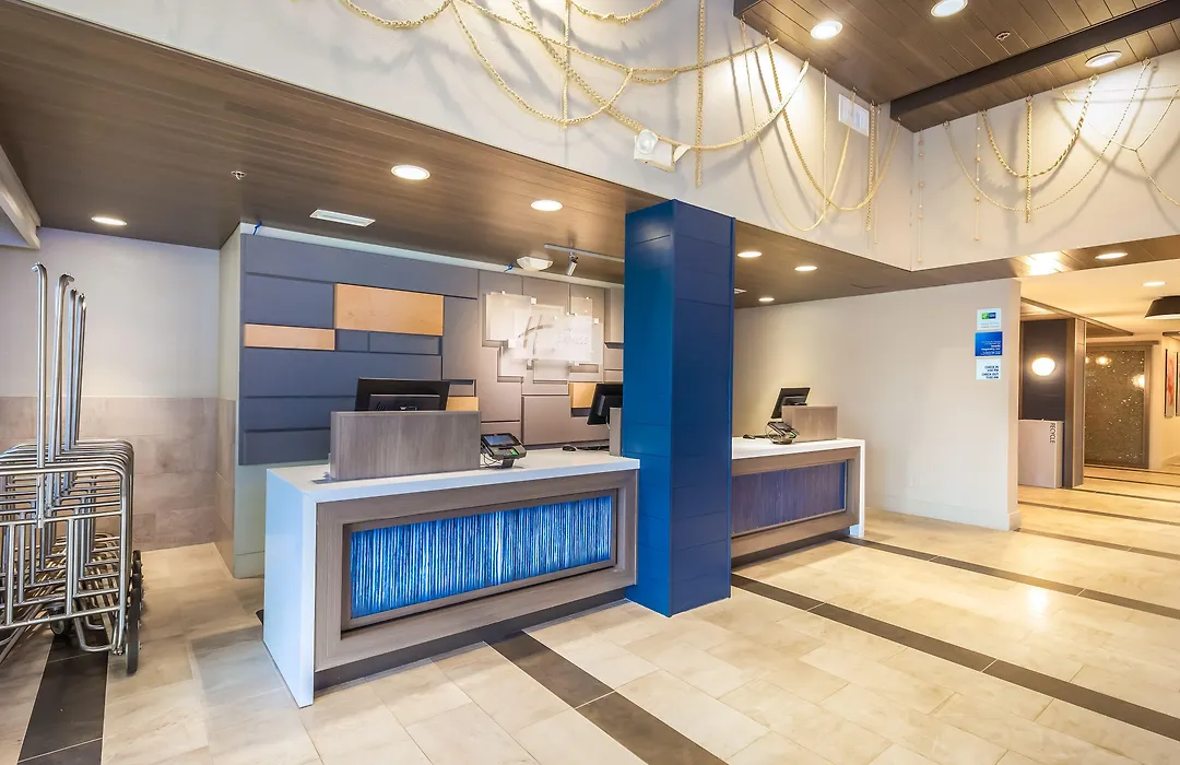 Holiday Inn Express Orange Beach - On The Beach By Ihg-1
