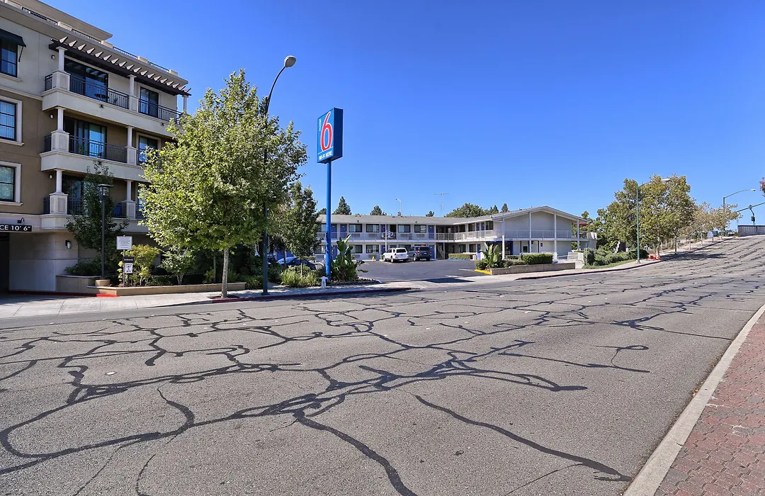 Super 8 By Wyndham Walnut Creek-1