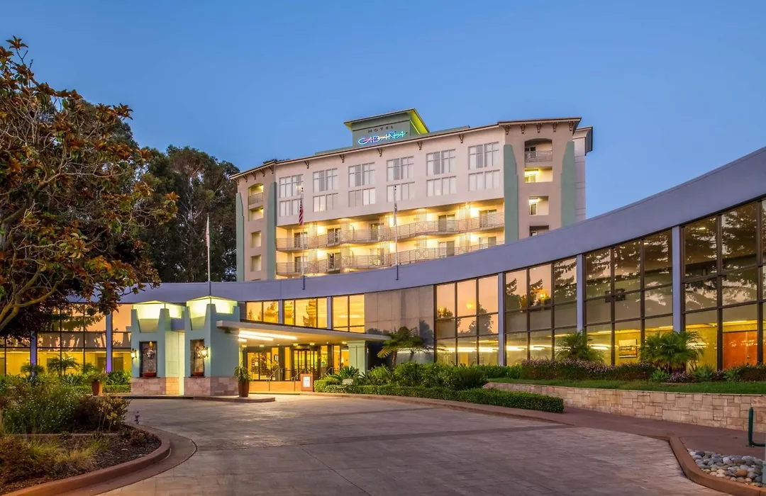 Crowne Plaza Cabana Hotel By Ihg-1