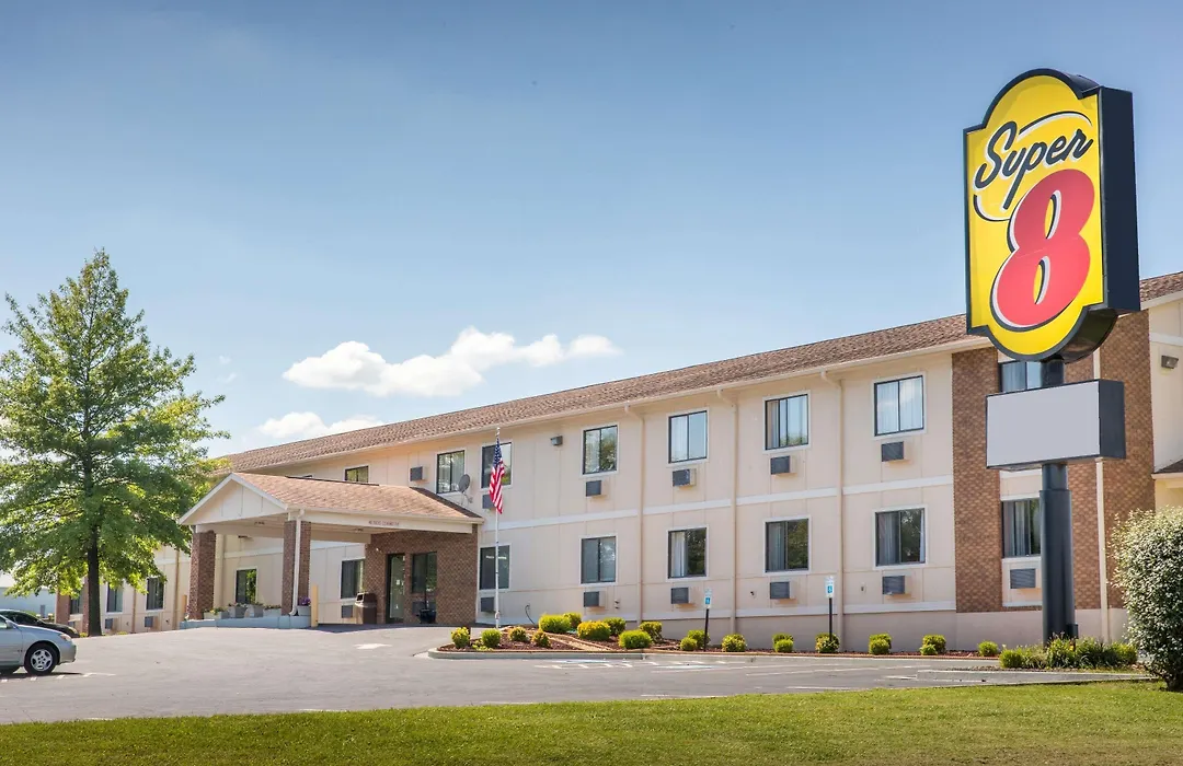Super 8 By Wyndham Danville-1