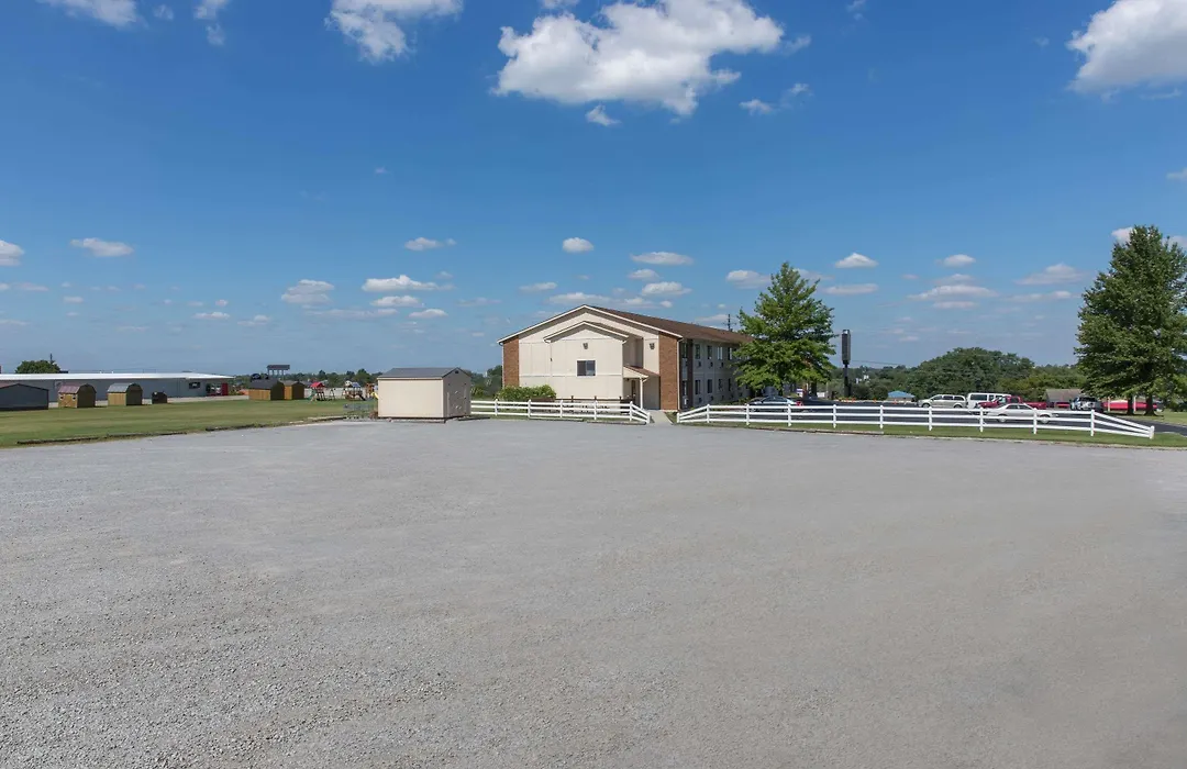Super 8 By Wyndham Danville-1