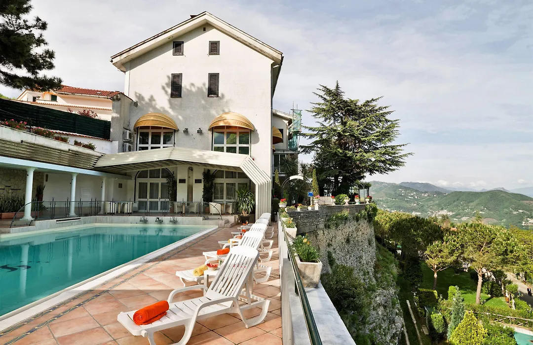 Hotel Scapolatiello-1