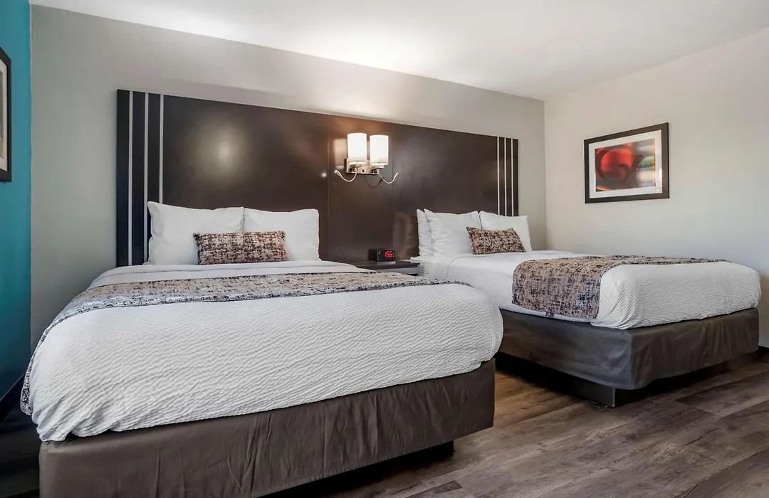 Best Western Carlton Suites-1