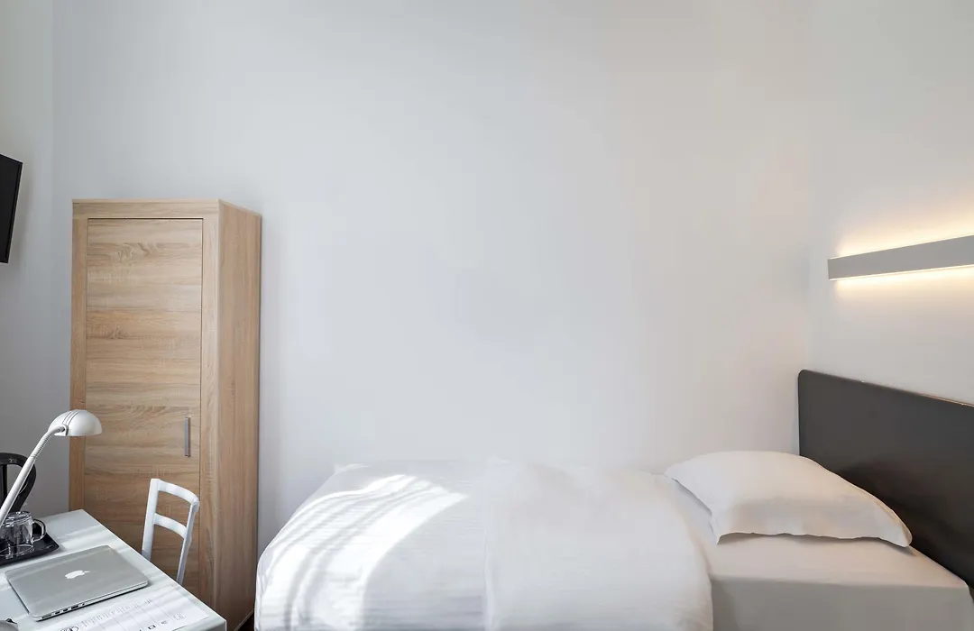 Hotel Argus By Happyculture-1