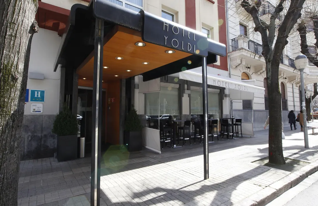 Hotel Yoldi-1