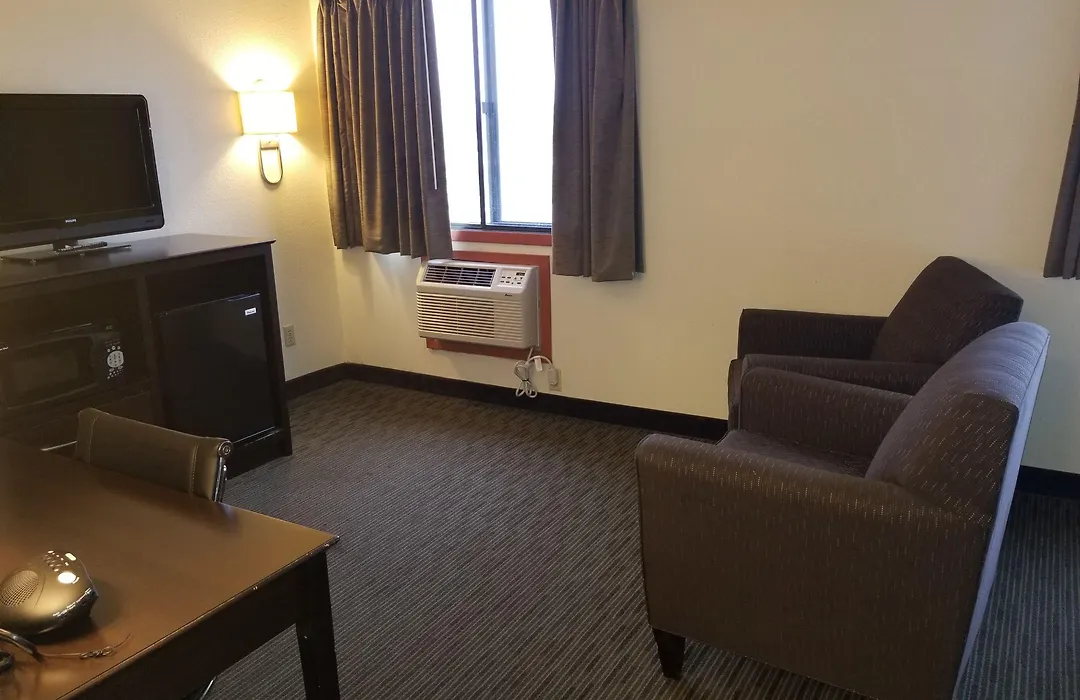 Baymont By Wyndham Eau Claire Wi-1