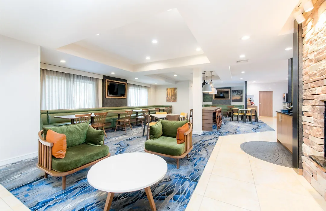 Fairfield Inn Suites Brunswick-1