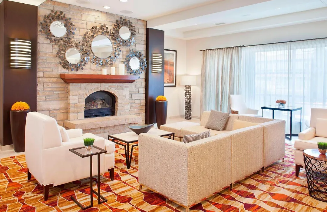 Courtyard By Marriott Pueblo-1