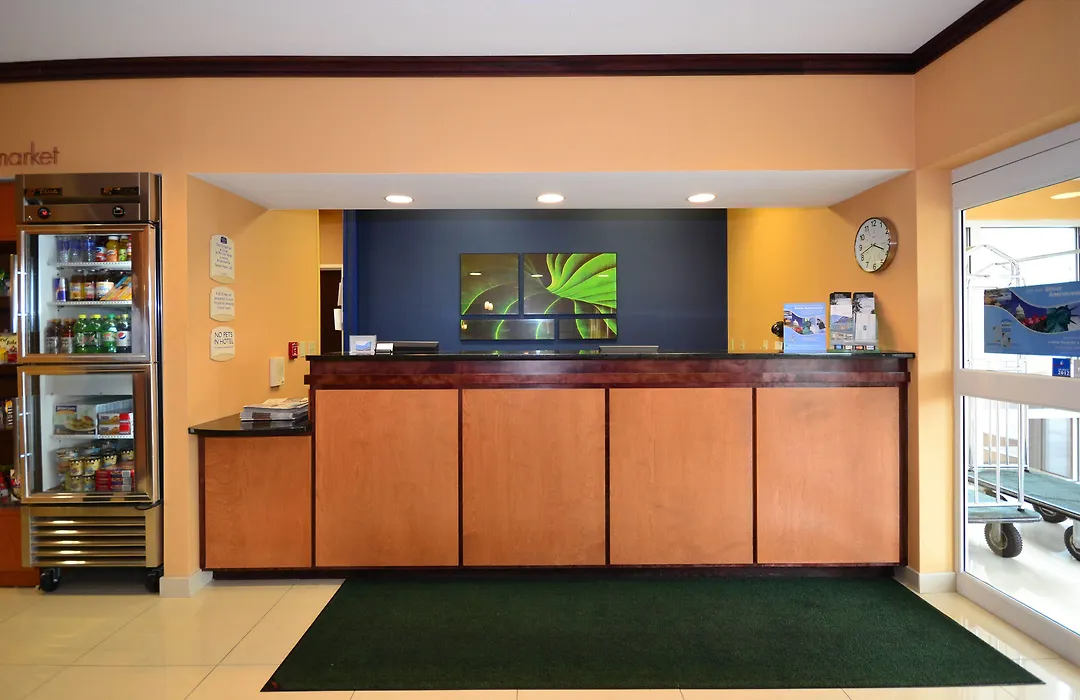 Fairfield Inn & Suites Jefferson City-1