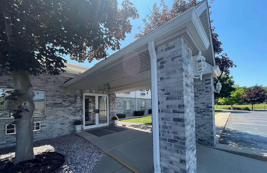 Days Inn By Wyndham Imlay City-1