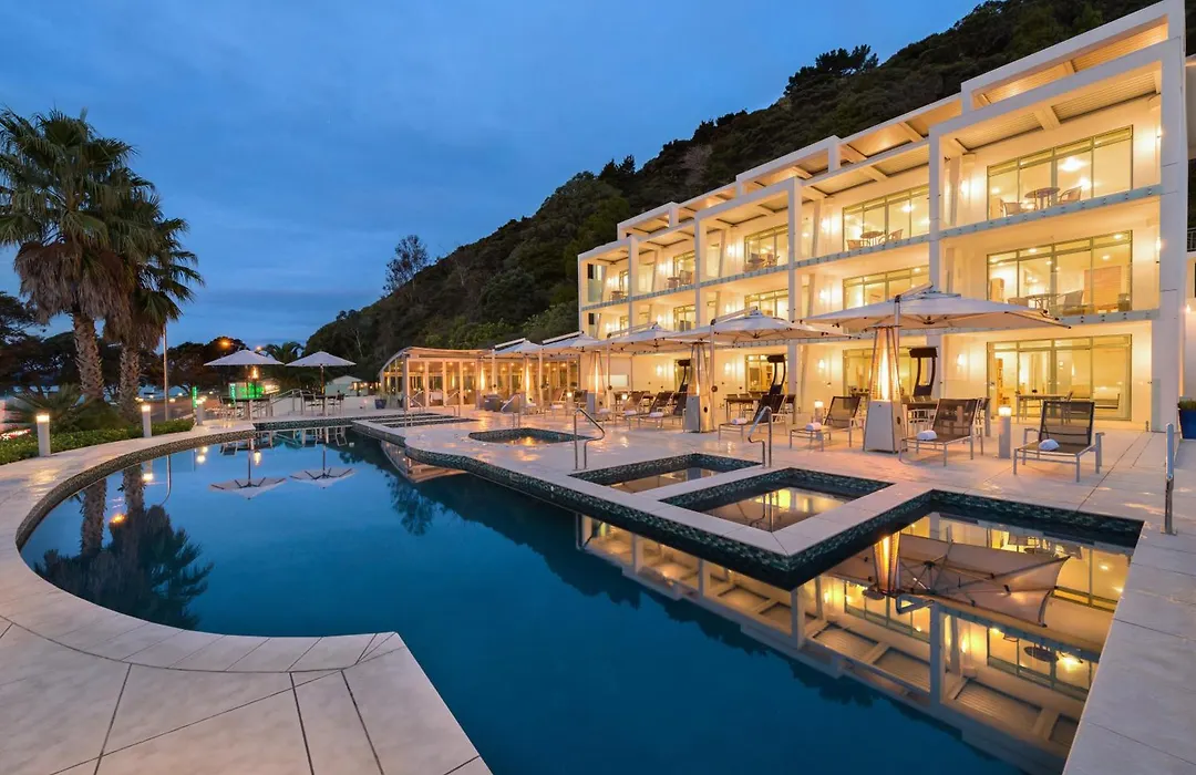Paihia Beach Resort & Spa Hotel-1
