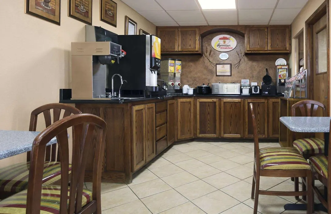 Super 8 By Wyndham Amarillo-1