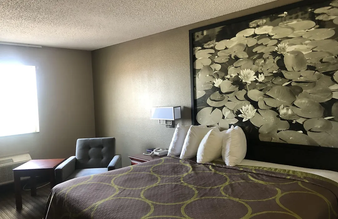 Quality Inn Neosho-1