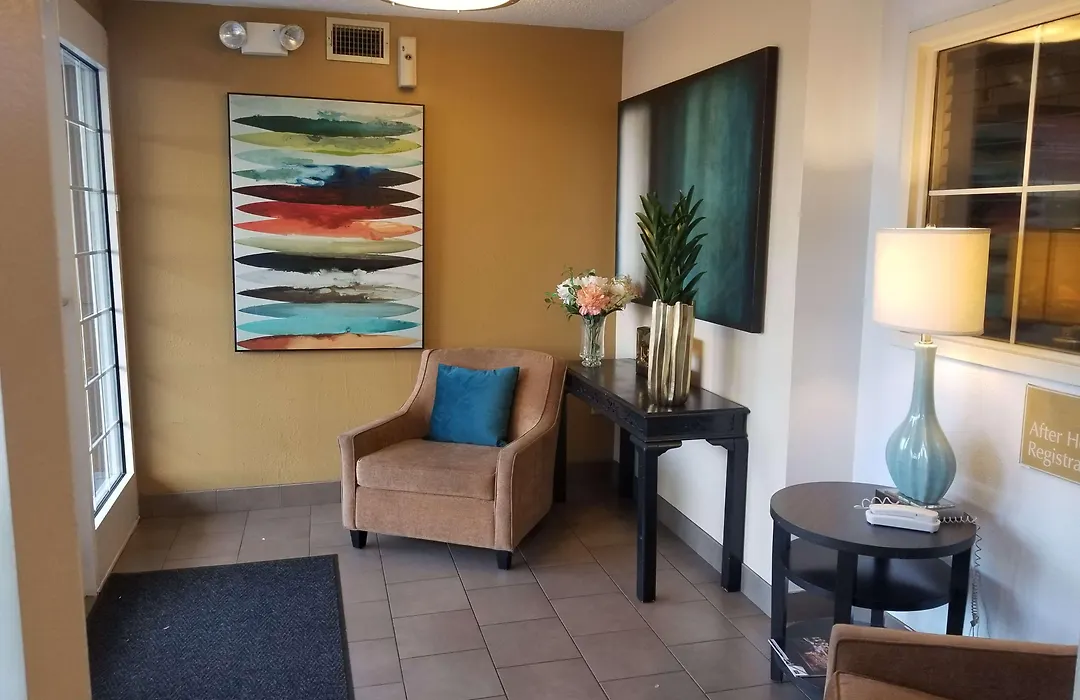 Sonesta Simply Suites Dallas Galleria-1