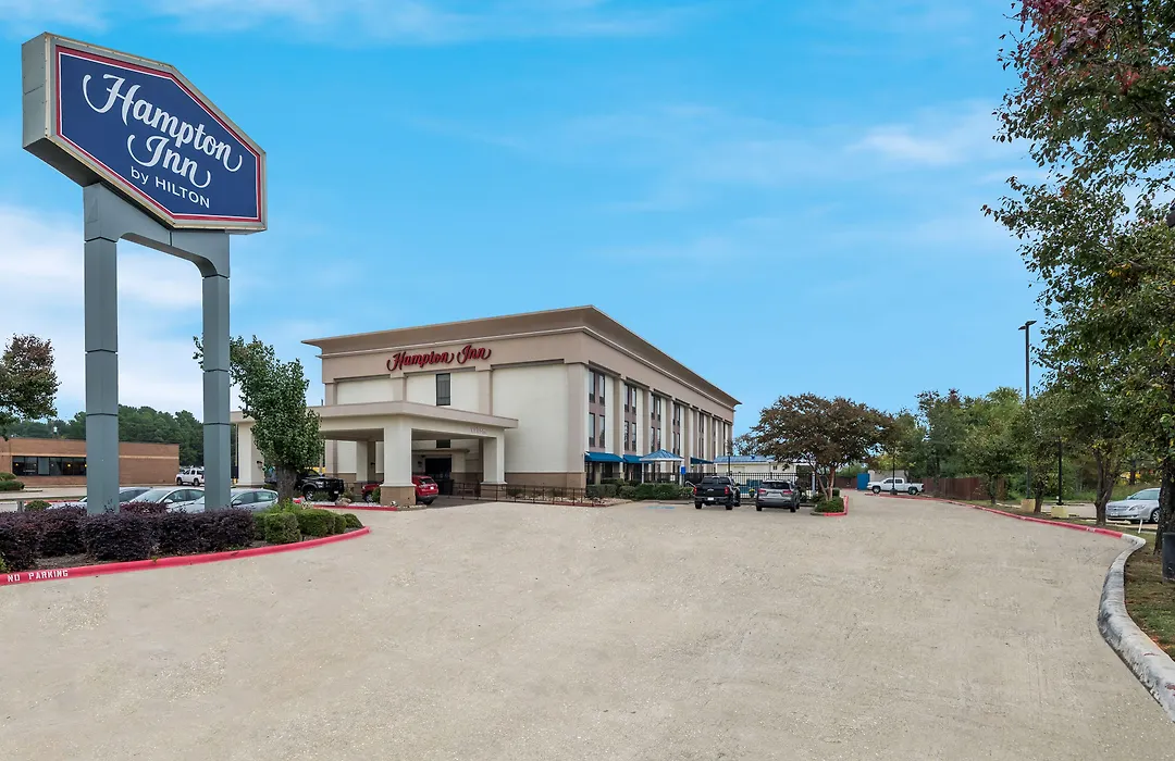 Hampton Inn Marshall-1